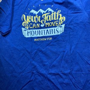 Your Faith Can Move Mountains Short Sleeve Tee Shirt size L